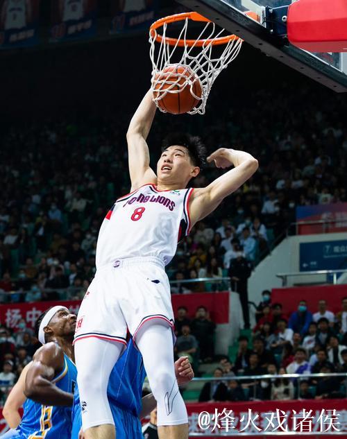 崔永熙出战魔术大胜篮网豪取6连胜 猛龙惊险击败热火